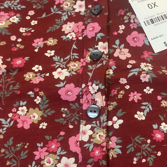 Burgundy Style & Co. Floral Top Size OX - Picture 6 of 9